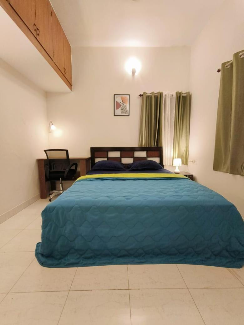 Homestayz Crown Bangalore Chambre photo