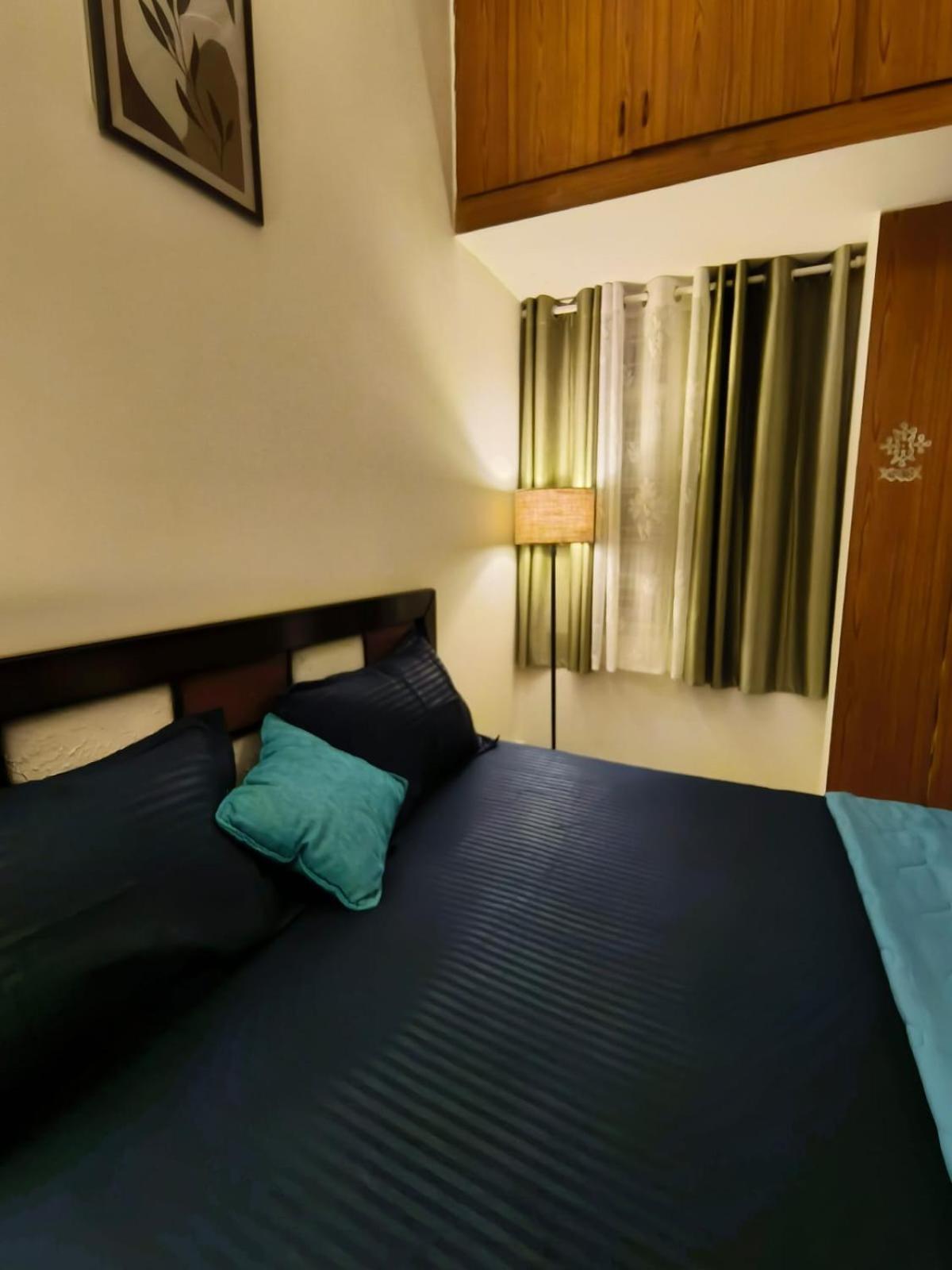 Homestayz Crown Bangalore Extérieur photo