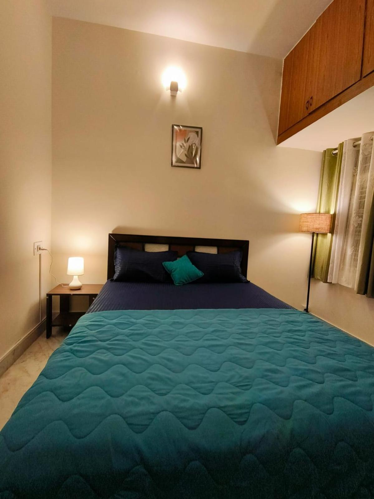 Homestayz Crown Bangalore Extérieur photo