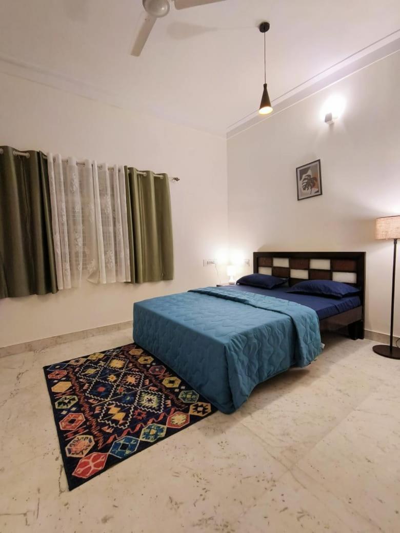 Homestayz Crown Bangalore Extérieur photo
